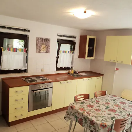 Apartman Mercep Omis